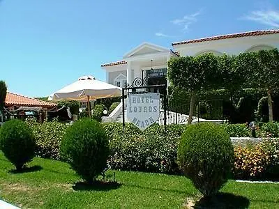 Louros & Hotel