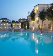 Louros & Hotel 2*